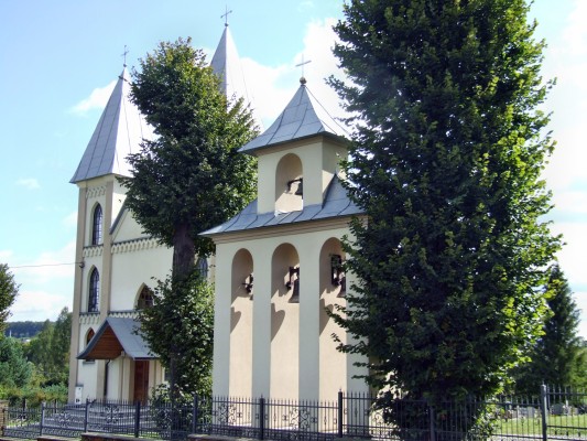 8572 Myczków – nový římskokatolický kostel